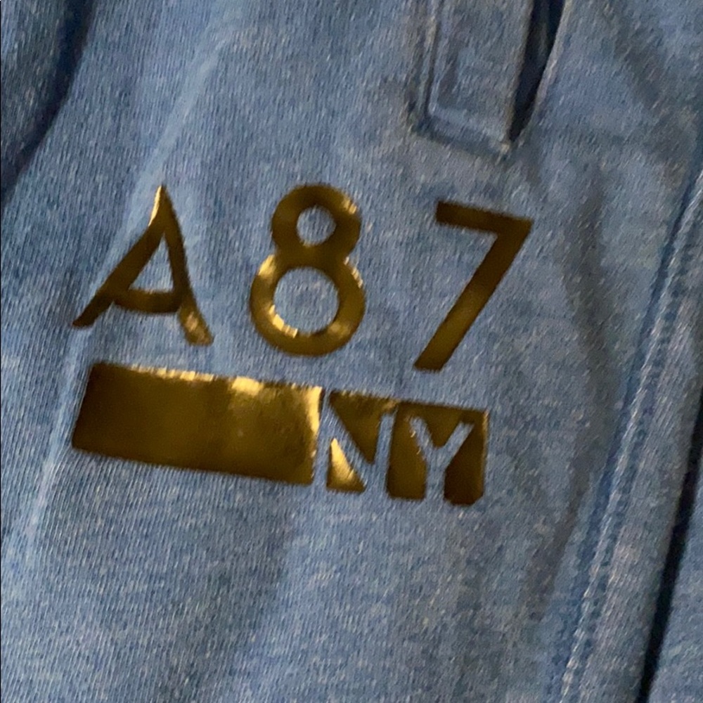 Sweats - Picture 3 of 5